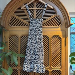 American Eagle Outfitters Black Daisy Print Midi Dress